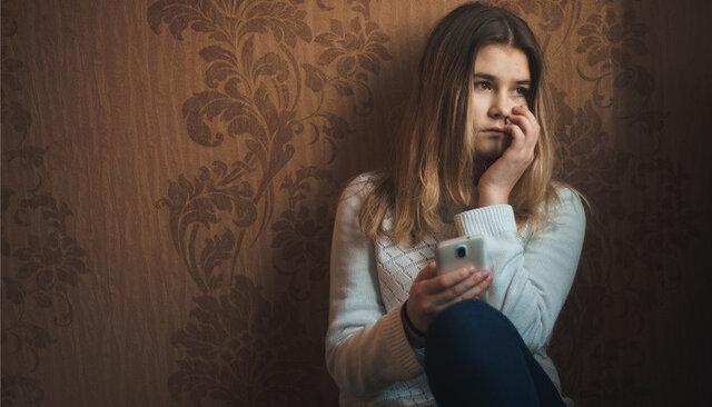 شبکه های اجتماعی احتمال افسردگی جوانان را افزایش می دهد