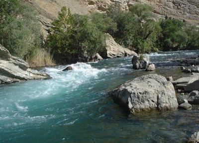 یک فعال محیط زیست: فرهنگ احترام به رودخانه ها را احیاء کنیم