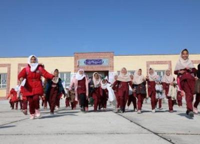 خبرنگاران موسسه مهر گیتی 50 مدرسه در کشور ساخت