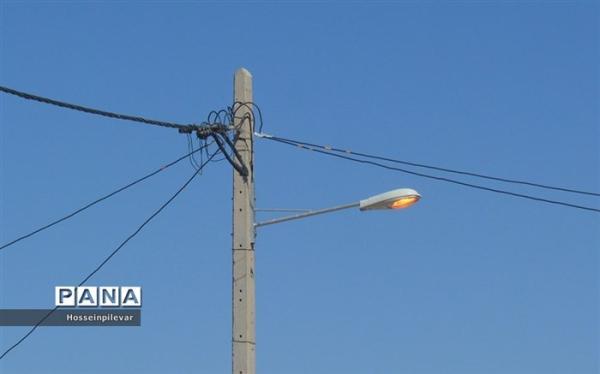شبکه برق 182 منطقه زلزله زده بندرعباس در حال برطرف نقص است