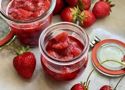 2 طرز تهیه کمپوت توت فرنگی با ماندگاری طولانی