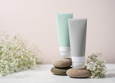 تفاوت مرطوب کننده و آبرسان؛ کدام یک برای پوست من مناسب تر است؟